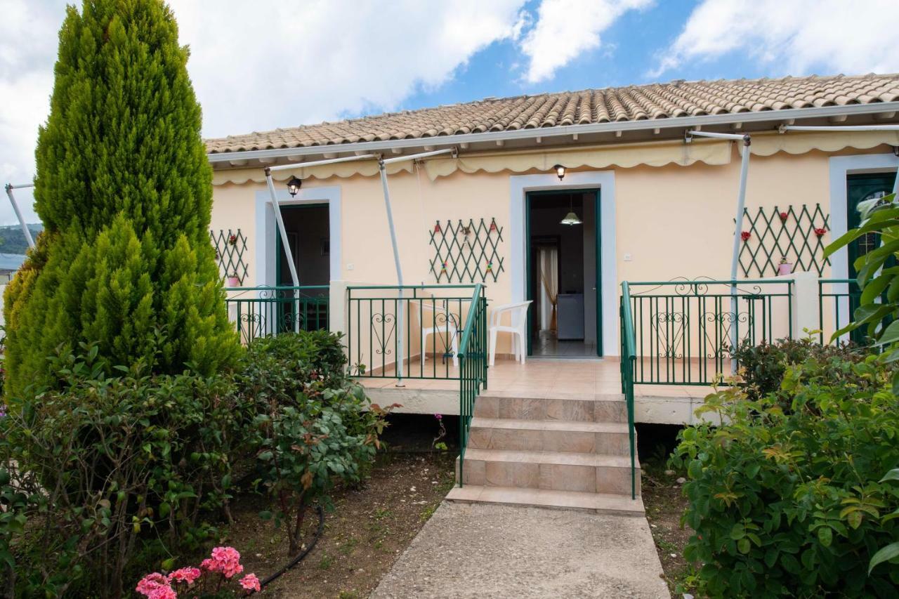 Studios Katopodi Lefkada City Luaran gambar