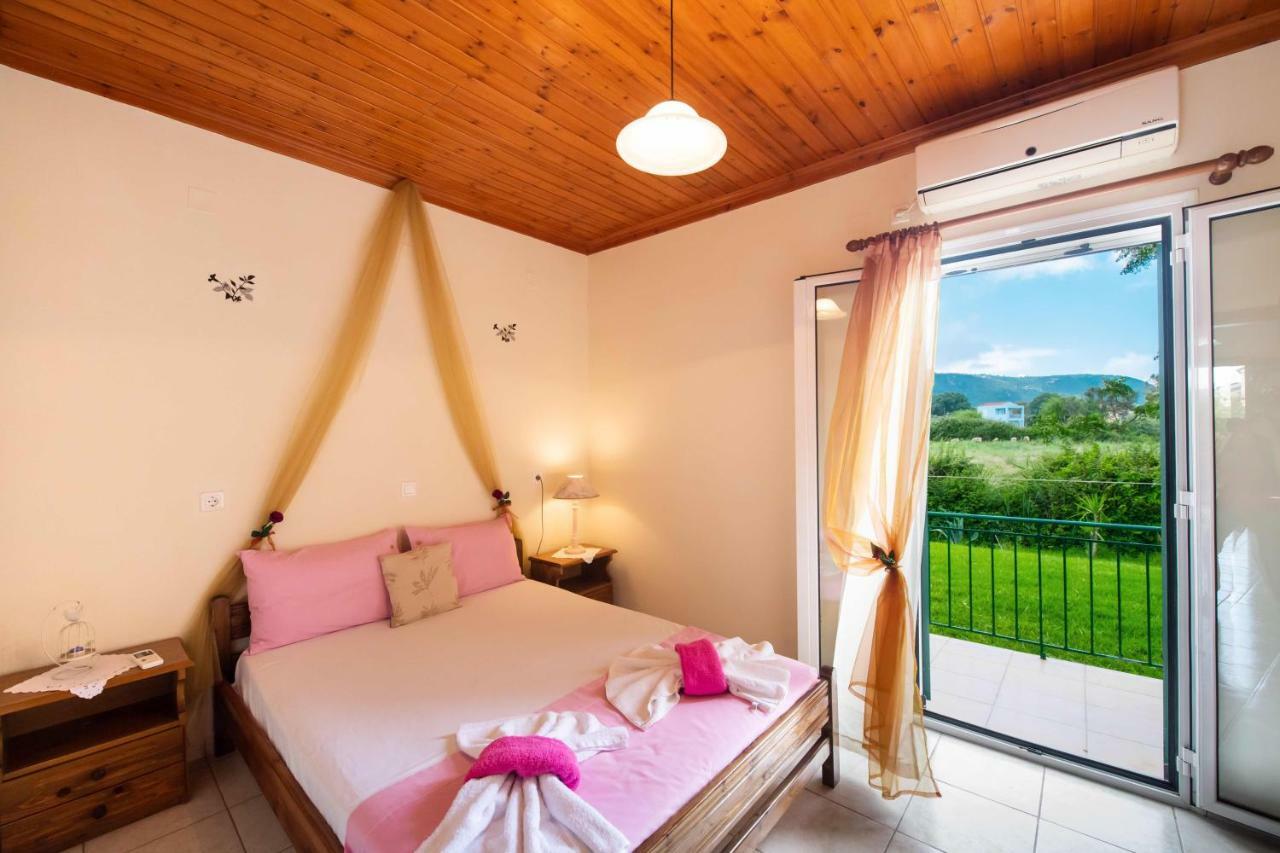 Studios Katopodi Lefkada City Luaran gambar
