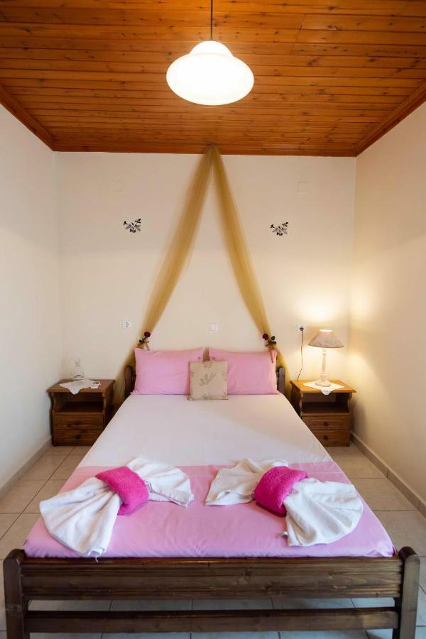 Studios Katopodi Lefkada City Luaran gambar