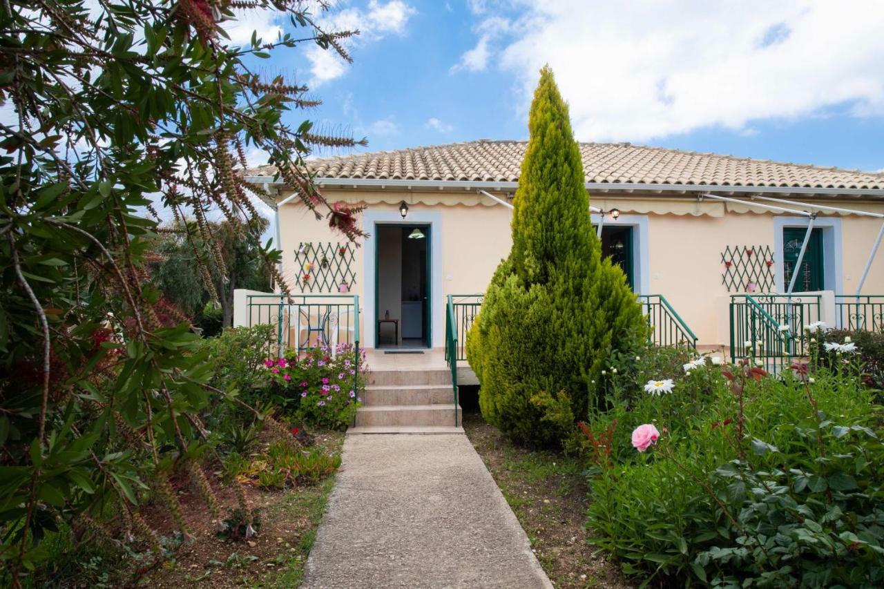 Studios Katopodi Lefkada City Luaran gambar